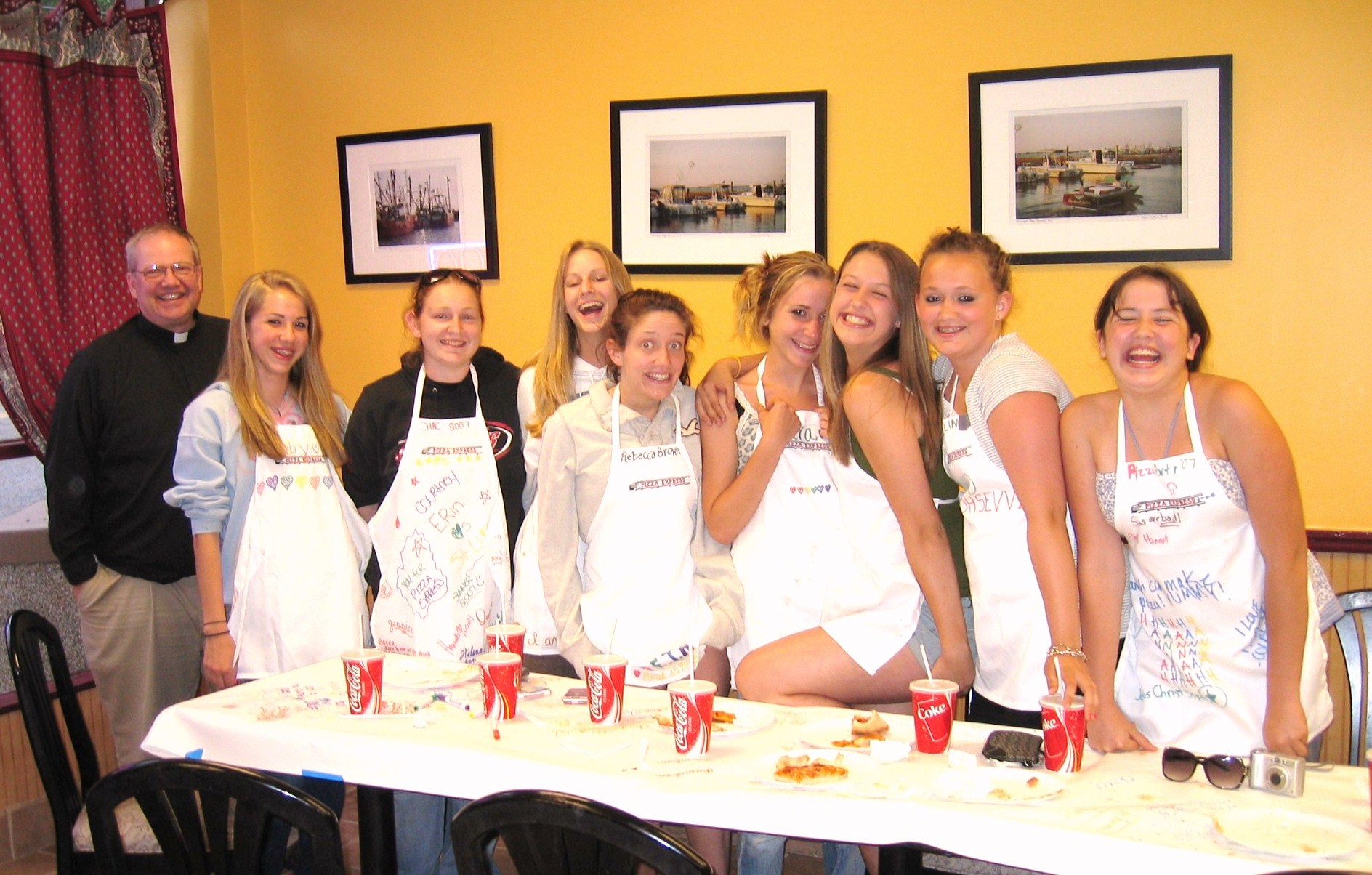 2007pizzaparty2.jpg